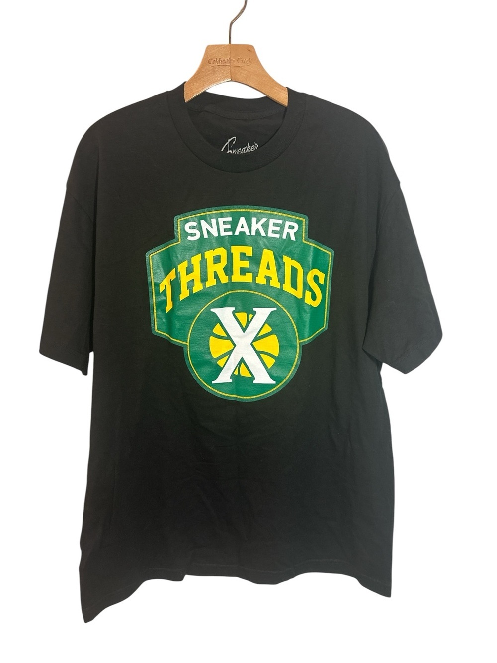 JORDAN RETRO 10 SEATTLE TEAM Sneaker Threads Mens Black Green TSHIRT Sz XL/2XL?